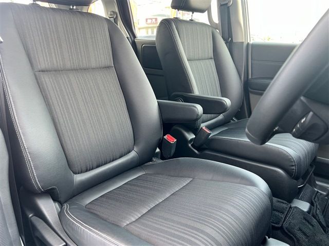 HONDA FREED plus HYBRID 4WD 2017