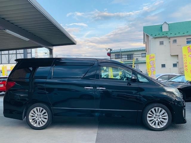 TOYOTA ALPHARD 2012
