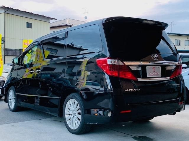 TOYOTA ALPHARD 2012