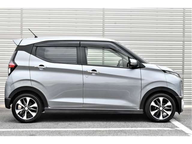 MITSUBISHI ek X 2020