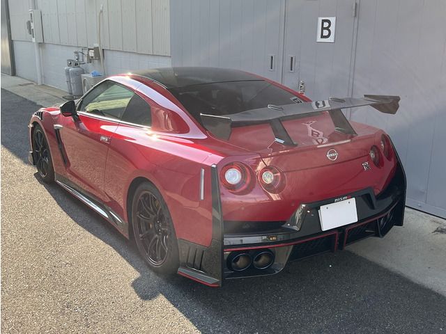 NISSAN GT-R 2023