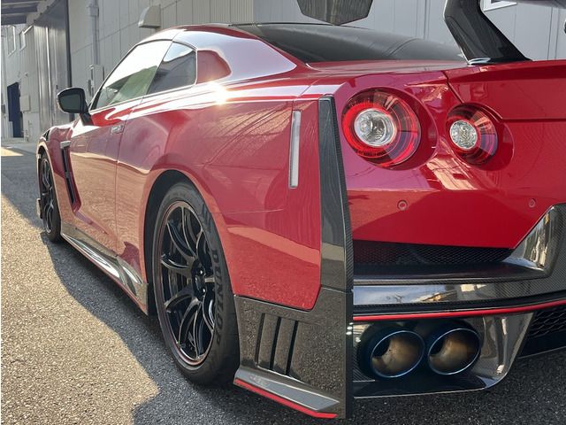 NISSAN GT-R 2023