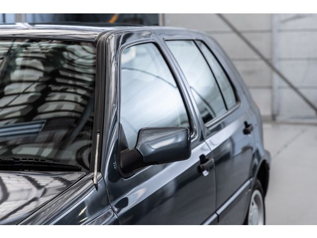 VOLKSWAGEN VOLKSWAGEN GOLF 1995