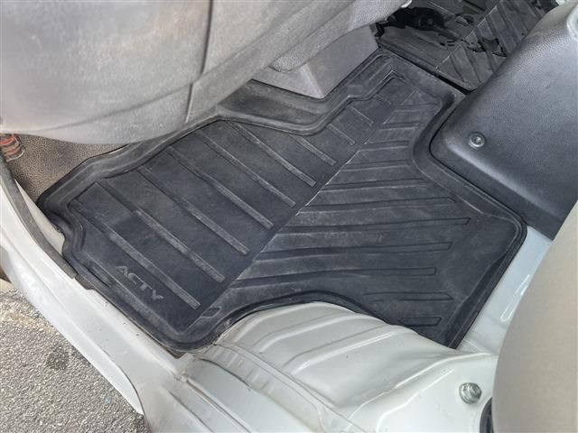 HONDA ACTY truck 4WD 2012