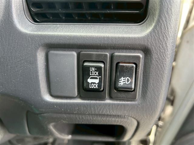 SUBARU SAMBAR van 1999