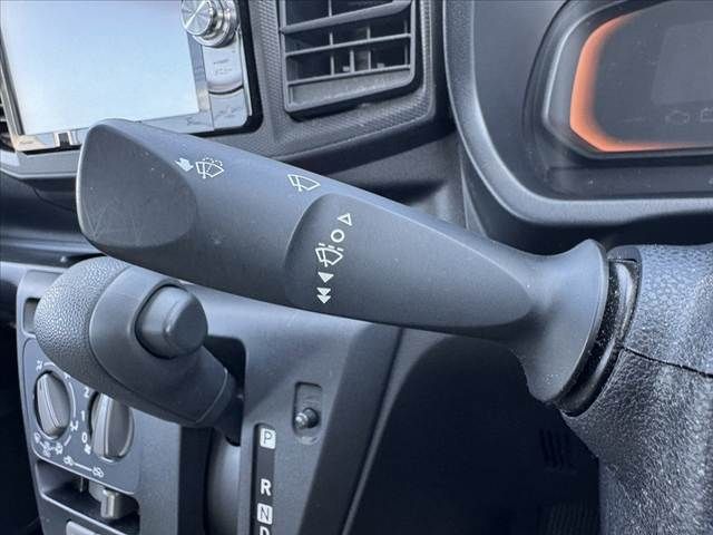 DAIHATSU MIRA e:S 2017