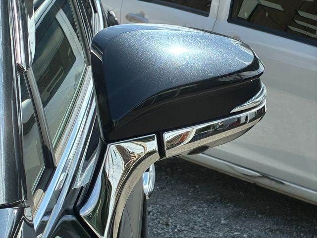 TOYOTA HARRIER HYBRID 2020