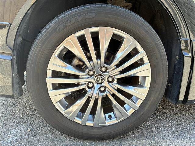 TOYOTA HARRIER HYBRID 2020