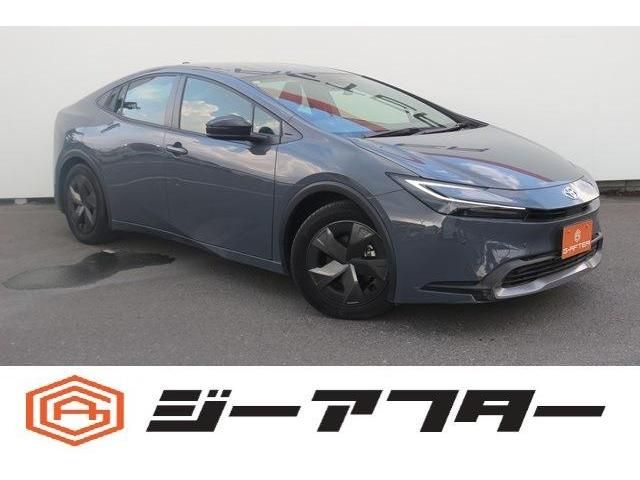 TOYOTA PRIUS 2023