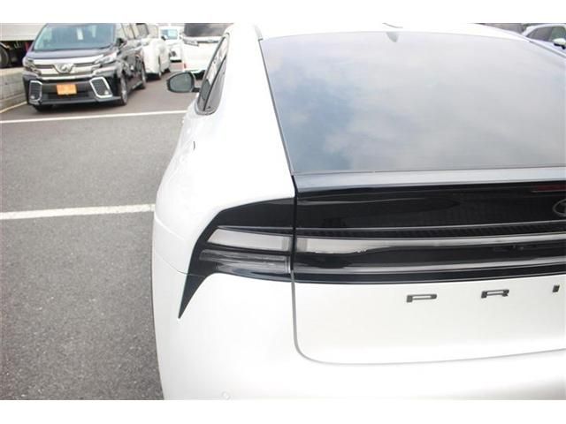 TOYOTA PRIUS PHV 2025