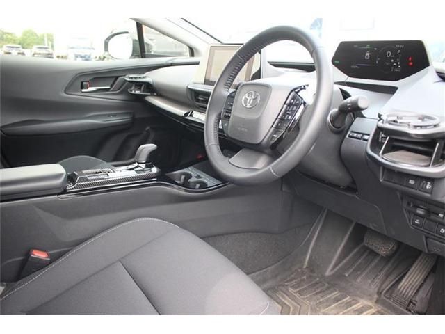 TOYOTA PRIUS PHV 2025