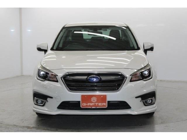 SUBARU LEGACY B4 2017