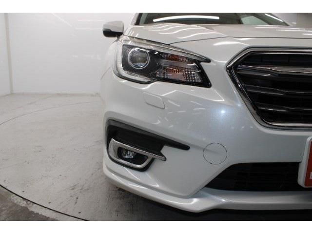 SUBARU LEGACY B4 2017