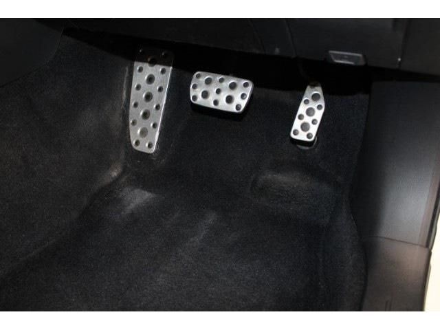 SUBARU LEGACY B4 2017