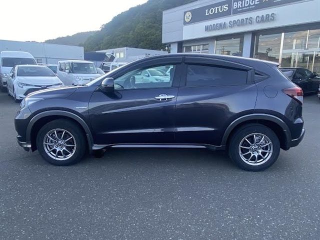 HONDA VEZEL HYBRID 4WD 2014