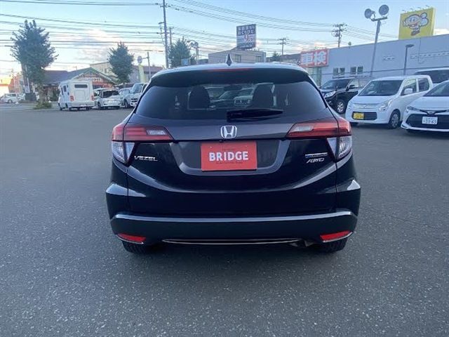HONDA VEZEL HYBRID 4WD 2014