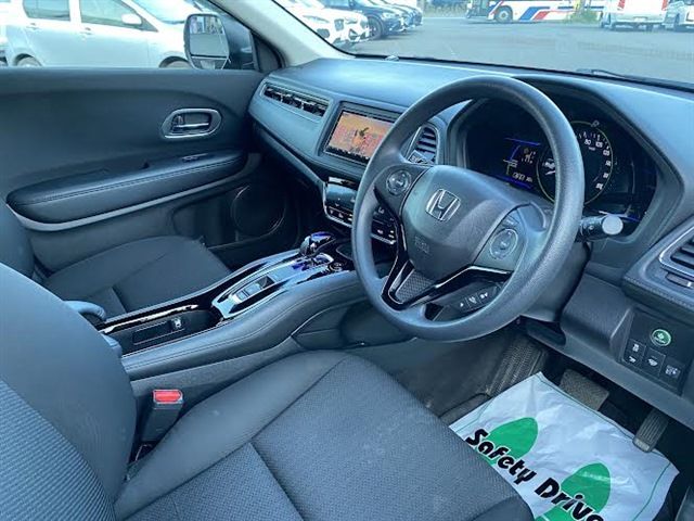 HONDA VEZEL HYBRID 4WD 2014