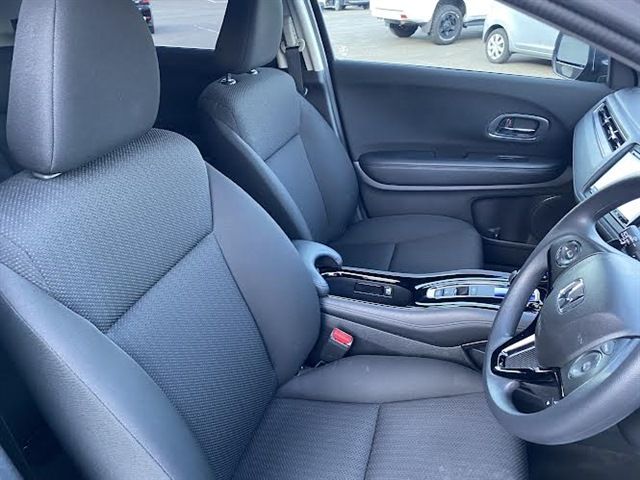 HONDA VEZEL HYBRID 4WD 2014