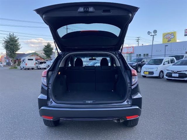 HONDA VEZEL HYBRID 4WD 2014