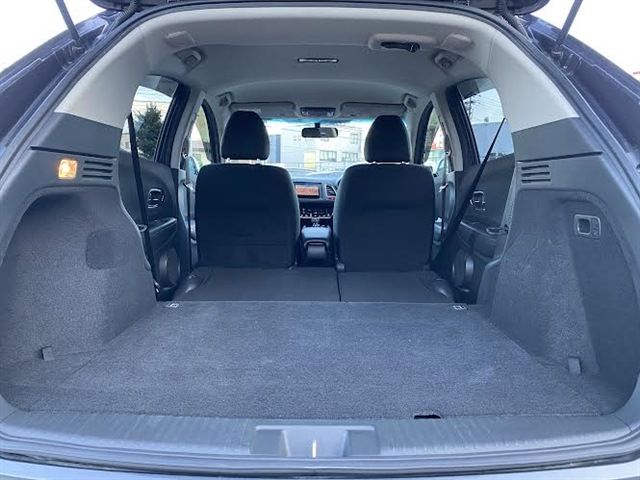 HONDA VEZEL HYBRID 4WD 2014