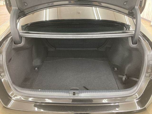 TOYOTA LEXUS RC300h 2015