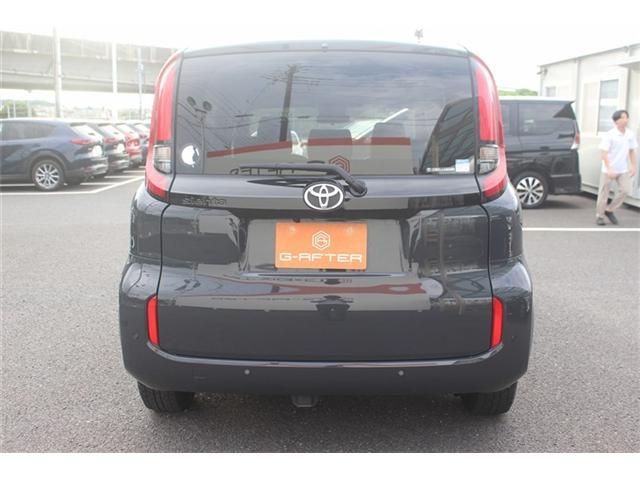 TOYOTA SIENTA 2022