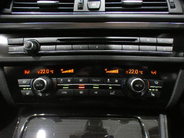 BMW BMW 5series TOURING 2016