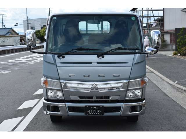 MITSUBISHI CANTER 2011