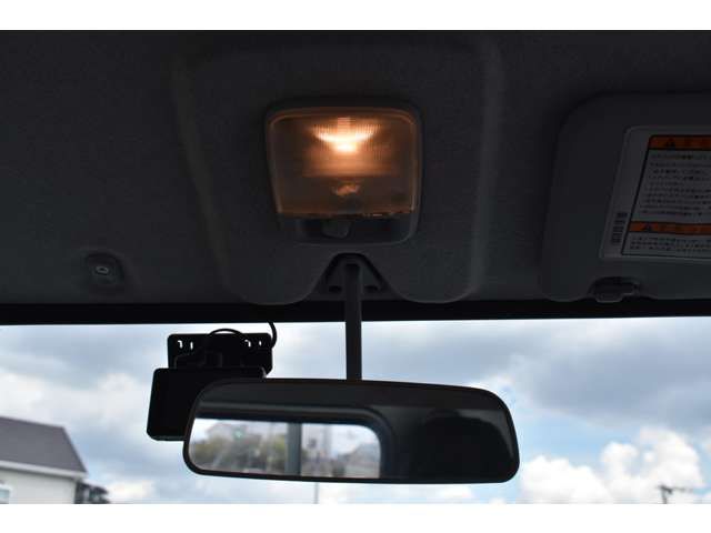 MITSUBISHI CANTER 2011