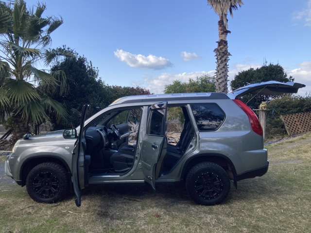 NISSAN X-TRAIL 4WD 2010