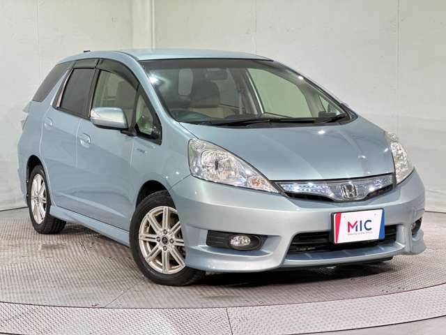 HONDA FIT SHUTTLE HYBRID 2013