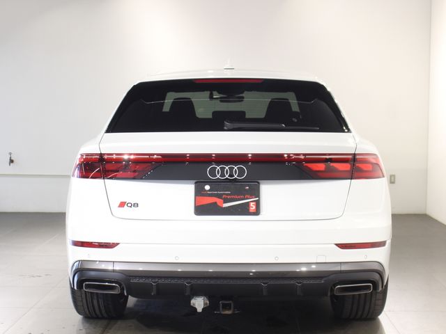 AUDI AUDI Q8 2024