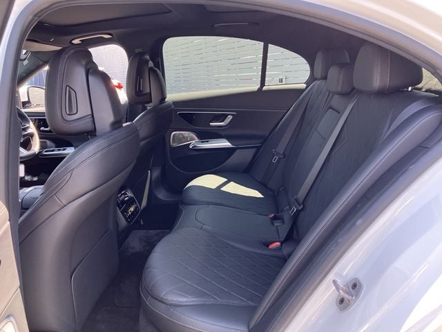 MERCEDES BENZ MERCEDES BENZ E sedan Plug-in HYBRID 2024