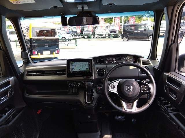 HONDA N BOX CUSTOM 2023