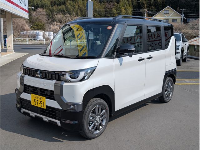 MITSUBISHI DELICA MINI 2025