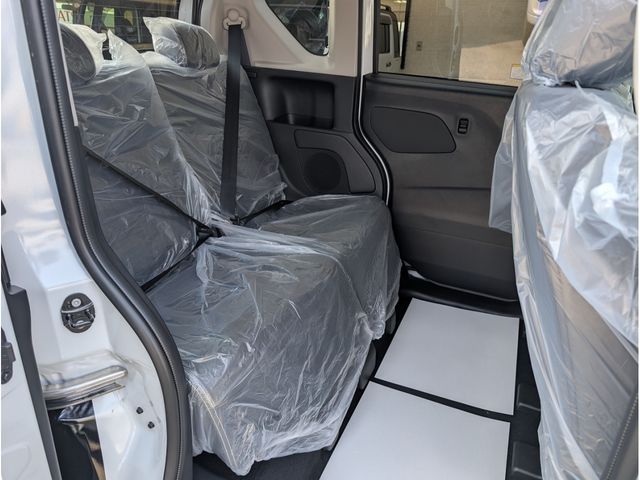 MITSUBISHI DELICA MINI 2025