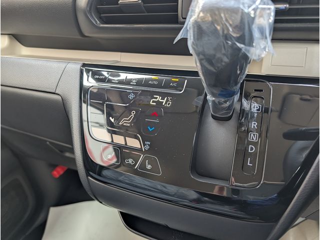 MITSUBISHI DELICA MINI 2025