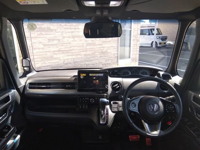 HONDA N BOX CUSTOM 4WD 2022