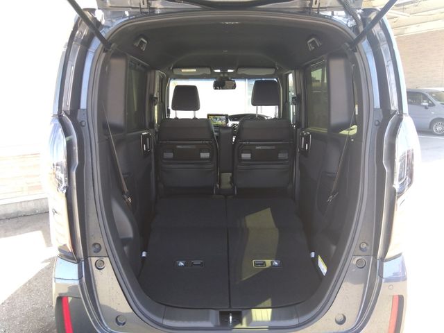 HONDA N BOX CUSTOM 4WD 2022