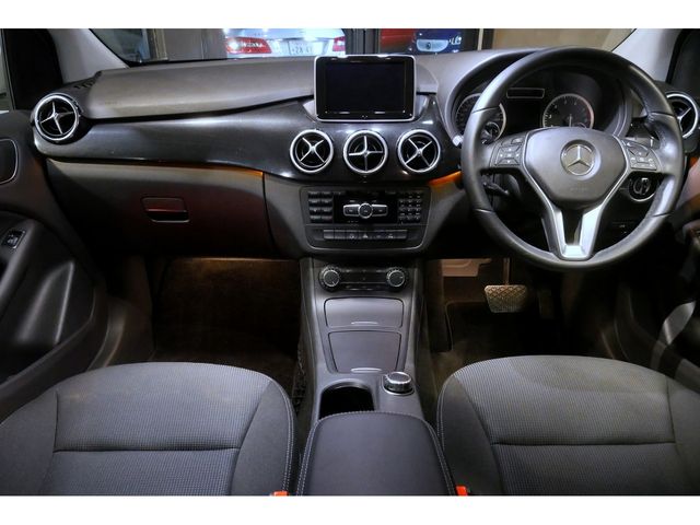 MERCEDES BENZ MERCEDES BENZ B class 2014