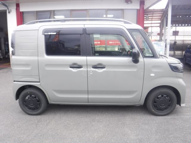 SUZUKI Spacia BASE 4WD 2022