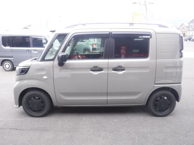 SUZUKI Spacia BASE 4WD 2022