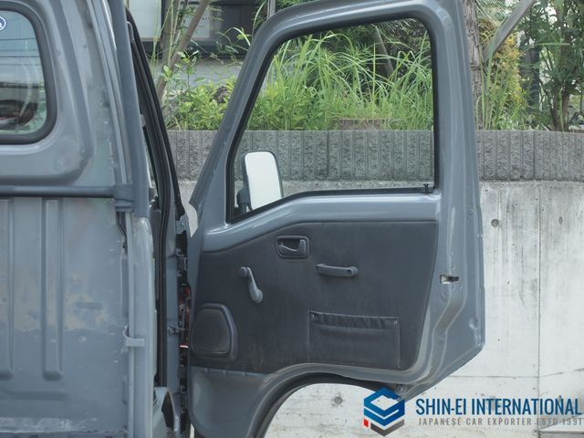 SUBARU SAMBAR truck 4WD 2000