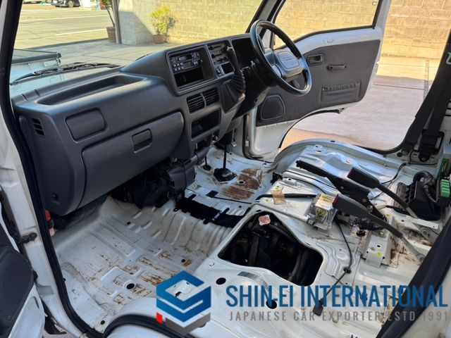 SUBARU SAMBAR truck 4WD 2000