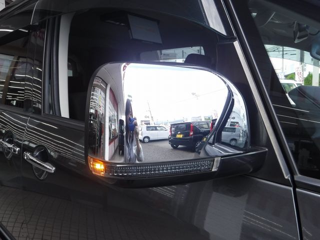 MITSUBISHI DELICA D:5 4WD 2020