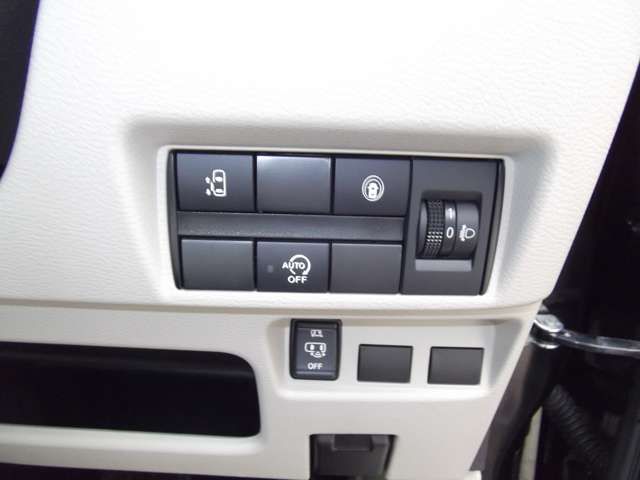 NISSAN ROOX 4WD 2020