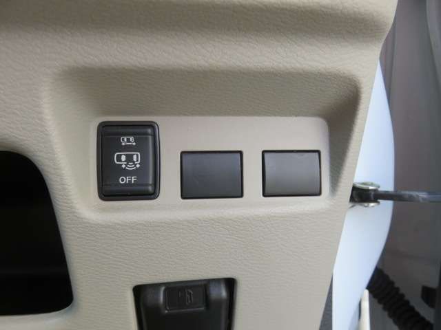 NISSAN ROOX 4WD 2020