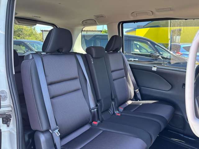 NISSAN SERENA  S-HYBRID 4WD 2017