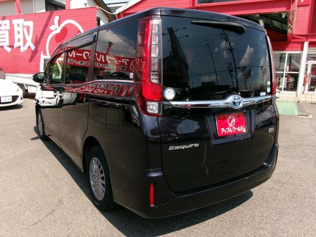 TOYOTA ESQUIRE HYBRID 2015