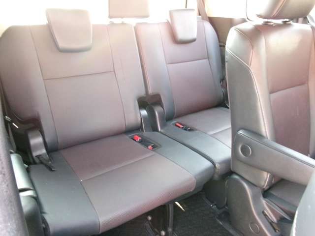 TOYOTA ESQUIRE HYBRID 2015